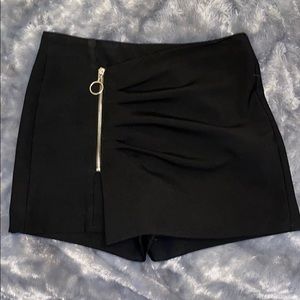Zara XS basic skort